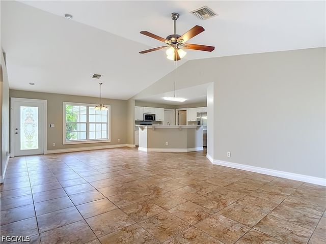 3027 38th ST SW, Lehigh Acres, FL 33976