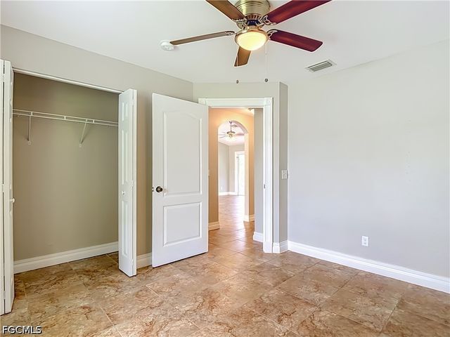 3027 38th ST SW, Lehigh Acres, FL 33976