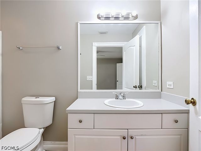 3027 38th ST SW, Lehigh Acres, FL 33976