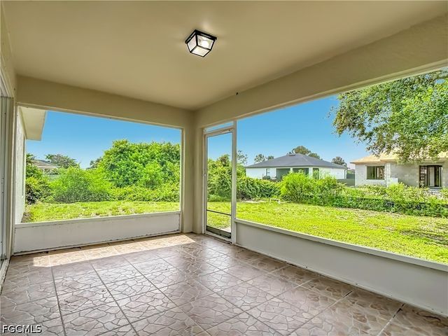 3027 38th ST SW, Lehigh Acres, FL 33976