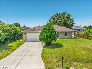 3027 38th ST SW, Lehigh Acres, FL 33976