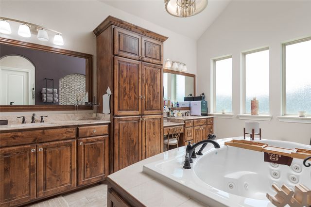 835 Bentwater Drive, Lucas, TX 75002