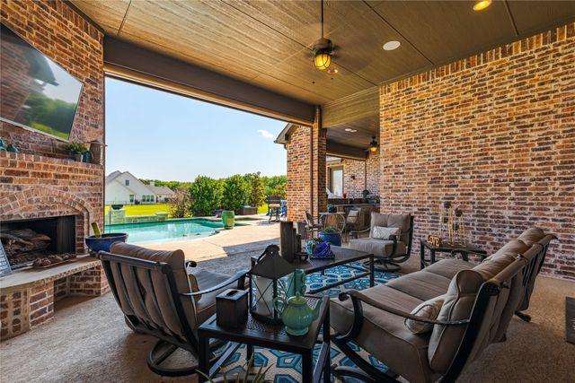 835 Bentwater Drive, Lucas, TX 75002