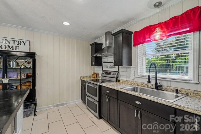 540 Harvell Drive, Concord, NC 28025