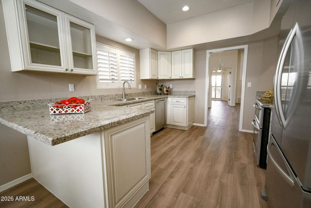 5518 E PARADISE Drive, Scottsdale, AZ 85254