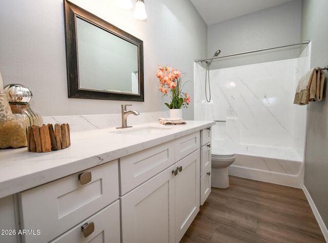 5518 E PARADISE Drive, Scottsdale, AZ 85254