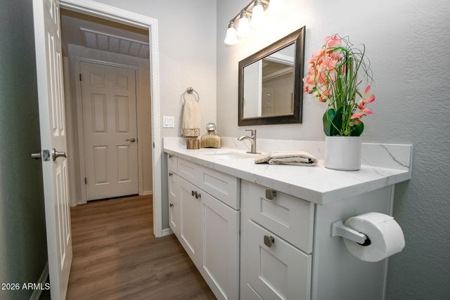 5518 E PARADISE Drive, Scottsdale, AZ 85254