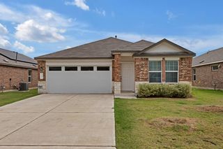 332 Escondido CIR, San Marcos, TX 78666