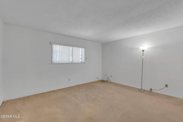 1209 LONEWOOD Drive, El Paso, TX 79925