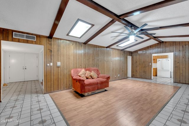 1209 LONEWOOD Drive, El Paso, TX 79925