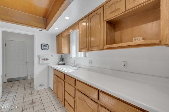 1209 LONEWOOD Drive, El Paso, TX 79925