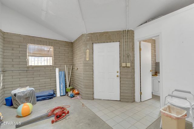 1209 LONEWOOD Drive, El Paso, TX 79925