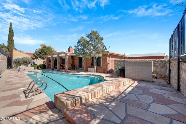 1209 LONEWOOD Drive, El Paso, TX 79925