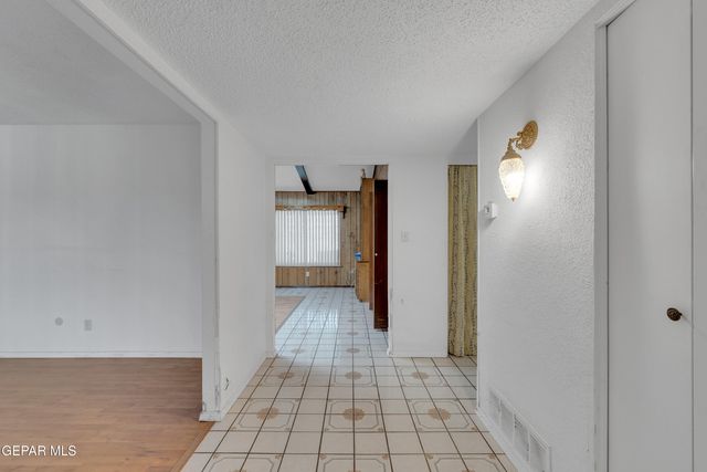 1209 LONEWOOD Drive, El Paso, TX 79925