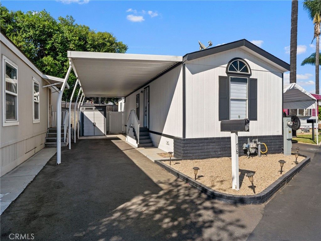 1517 N Newhope Street 76, Santa Ana, CA 92703 — photo 2