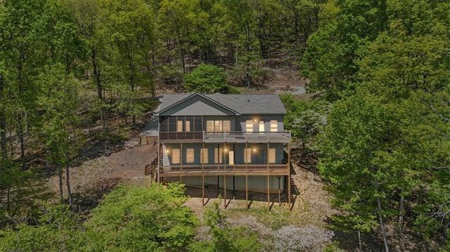 252 Oglethorpe Mountain Trail, Jasper, GA 30143