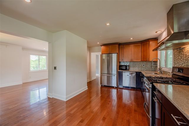 70 Ashley Drive, Brighton, NY 14620