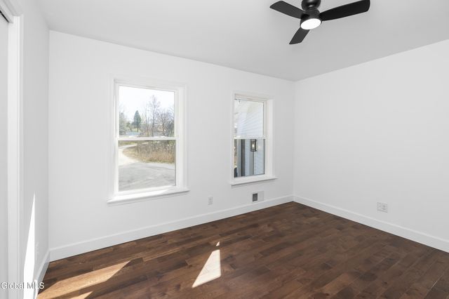 1379 NY-146, Clifton Park, NY 12148