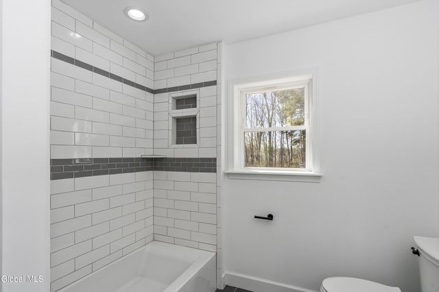 1379 NY-146, Clifton Park, NY 12148