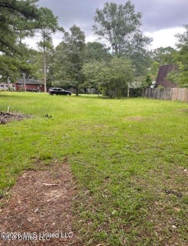 Robertsdale Road, Gautier, MS 39553