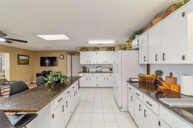 8819 SW 91ST PLACE D, Ocala, FL 34481