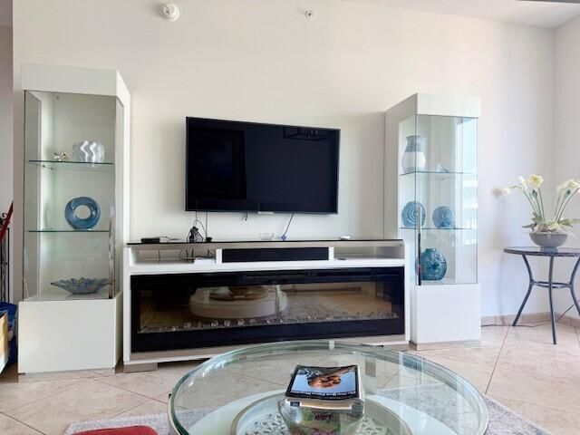 625 Casa Loma Boulevard Lower Penthouse 9 Unit 1509 Lower Penthouse 9 Unit 1, Boynton Beach, FL 33435