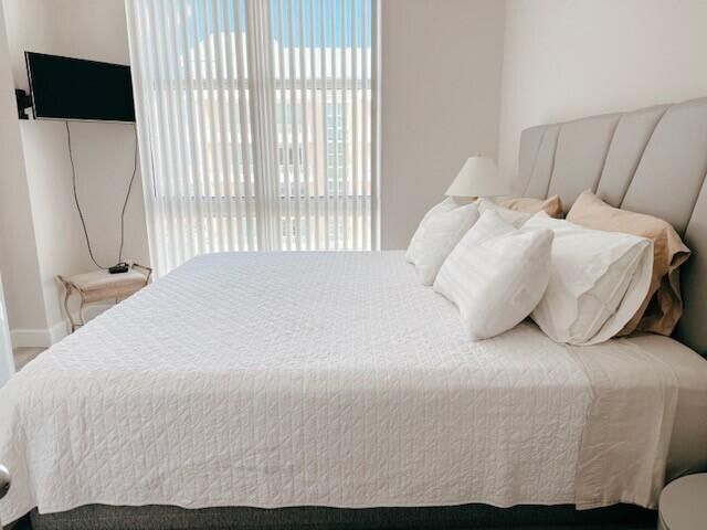 625 Casa Loma Boulevard Lower Penthouse 9 Unit 1509 Lower Penthouse 9 Unit 1, Boynton Beach, FL 33435