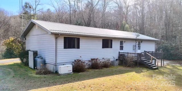 262 Rooster Cove, Brevard, NC 28712