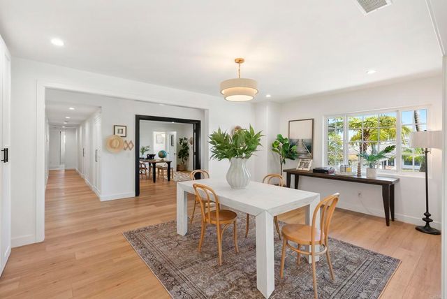 1102 Fleetridge Drive, San Diego, CA 92106