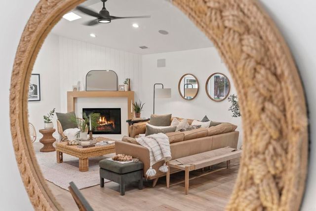 1102 Fleetridge Drive, San Diego, CA 92106