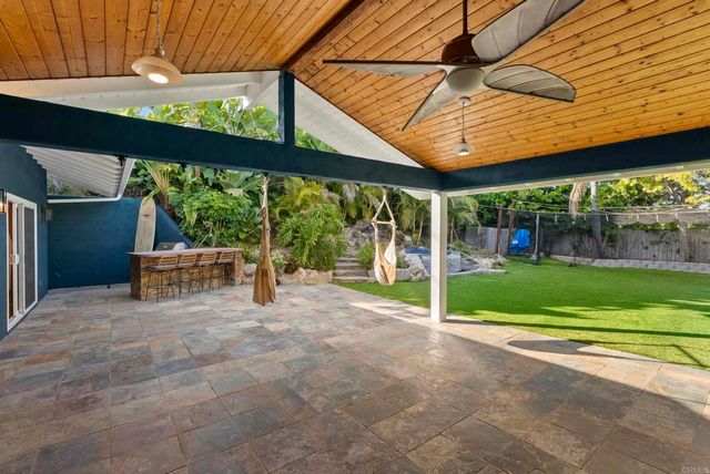 1102 Fleetridge Drive, San Diego, CA 92106