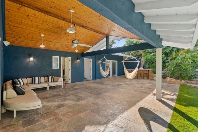 1102 Fleetridge Drive, San Diego, CA 92106