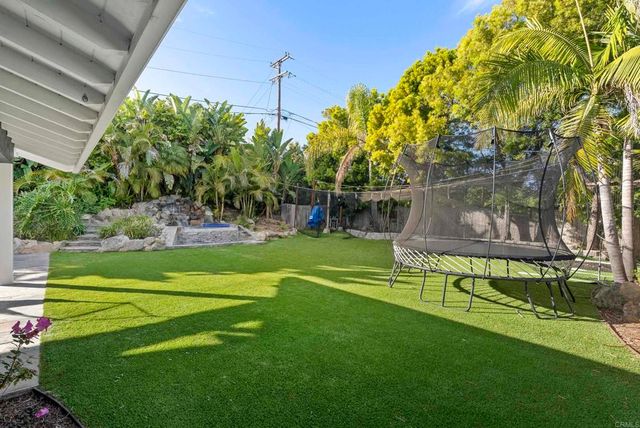 1102 Fleetridge Drive, San Diego, CA 92106