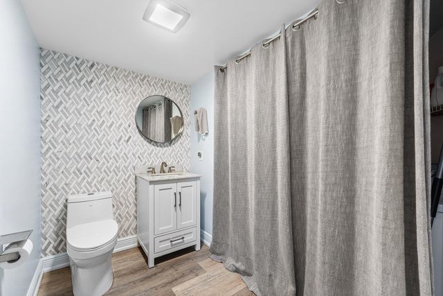 3827 Victoria Drive, West Palm Beach, FL 33406