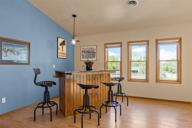 1828 NE Shady Ln, North Liberty, IA 52317