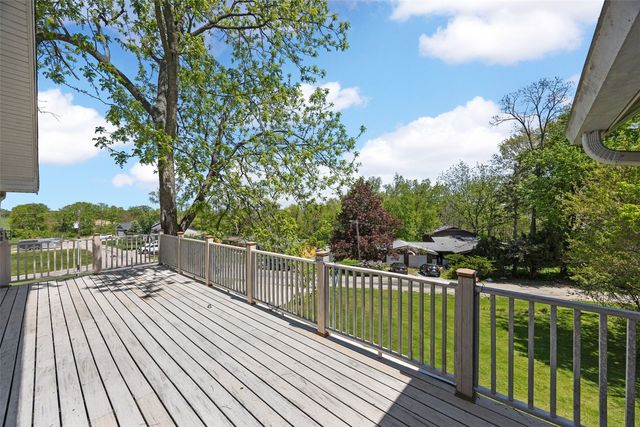 1828 NE Shady Ln, North Liberty, IA 52317