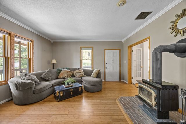 1828 NE Shady Ln, North Liberty, IA 52317