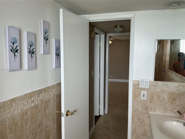 3010 N Course Dr 712, Pompano Beach, FL 33069
