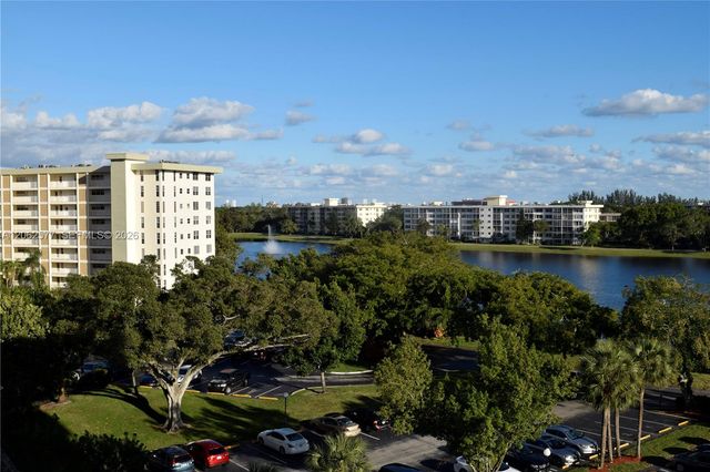 3010 N Course Dr 712, Pompano Beach, FL 33069