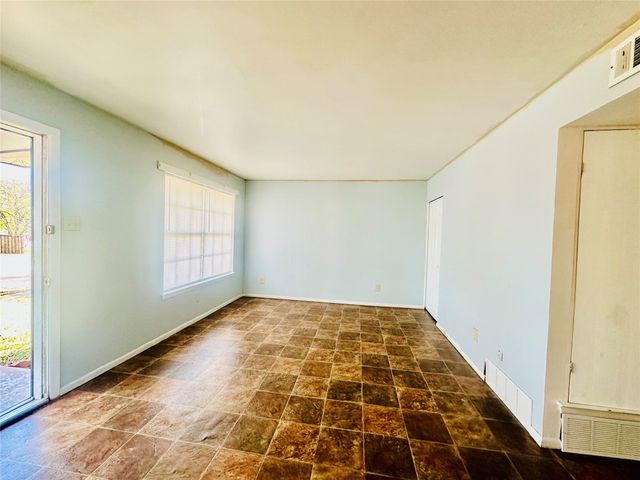 2567 Wood Valley Drive, Dallas, TX 75211