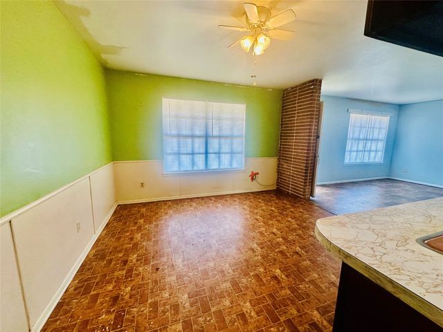 2567 Wood Valley Drive, Dallas, TX 75211