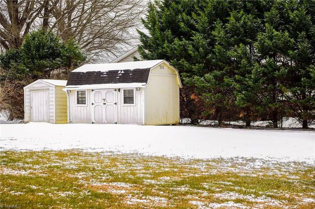 701 Enterprise Road, Lexington, NC 27295