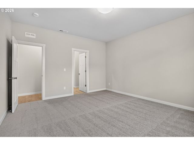 16833 Sw LORIKEET Ln, Beaverton, OR 97007