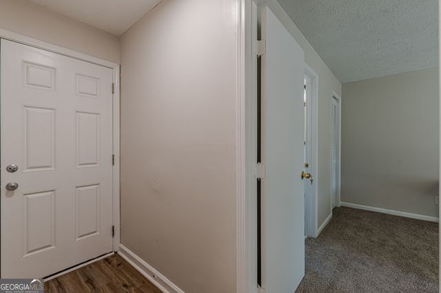 9178 Lakeview Drive, Covington, GA 30014