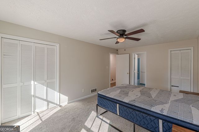 9178 Lakeview Drive, Covington, GA 30014