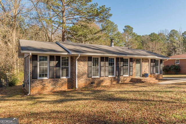 9178 Lakeview Drive, Covington, GA 30014