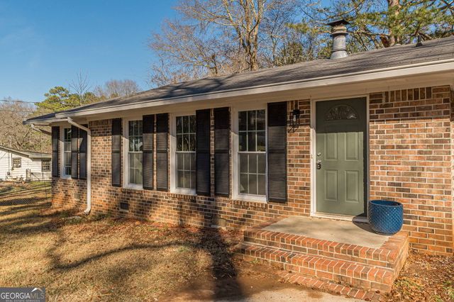 9178 Lakeview Drive, Covington, GA 30014