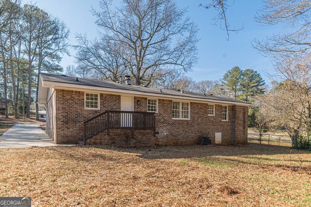 9178 Lakeview Drive, Covington, GA 30014