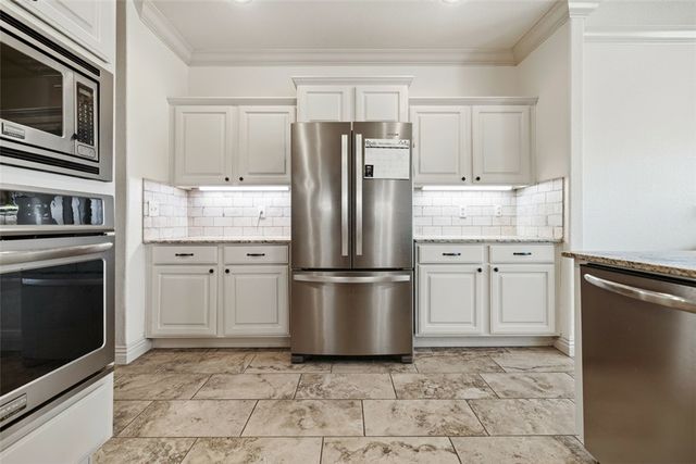 510 Grandview Drive, Prairie Grove, AR 72753