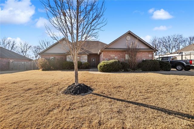 510 Grandview Drive, Prairie Grove, AR 72753